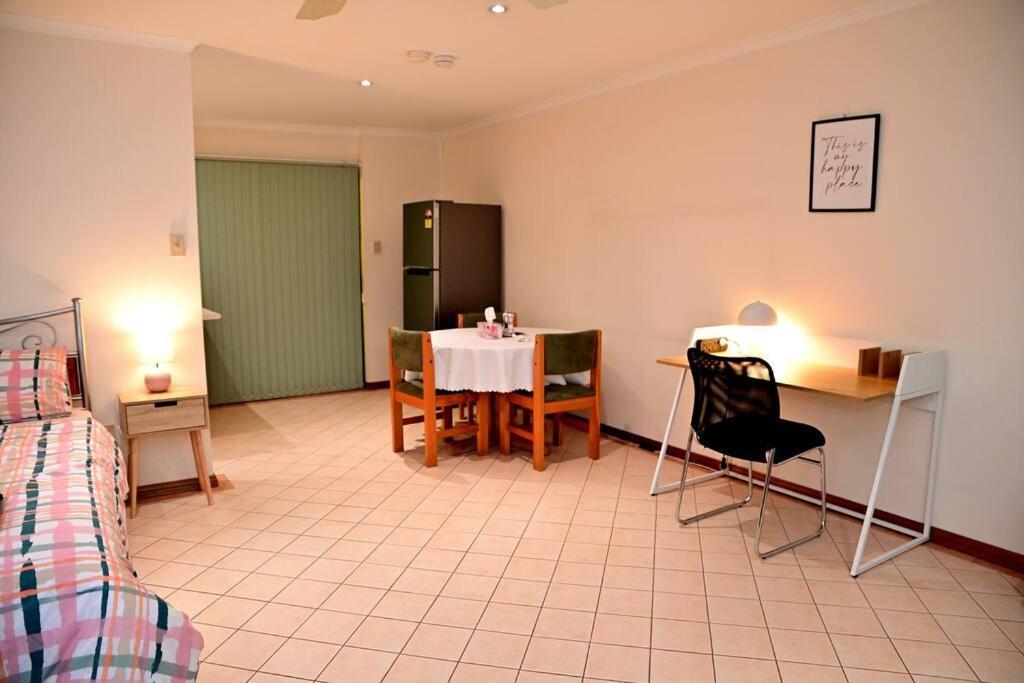 Spacious Studio In Alicesprings Queenbed+Ksairbed Alice Springs Ngoại thất bức ảnh
